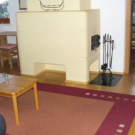 アパート Golf & Lesak *